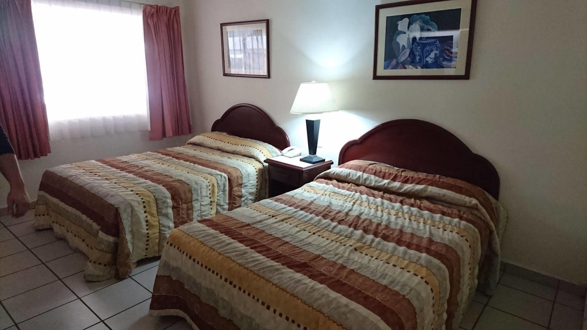 Comfort Inn Hermosillo Pitic 에르모시요 외부 사진